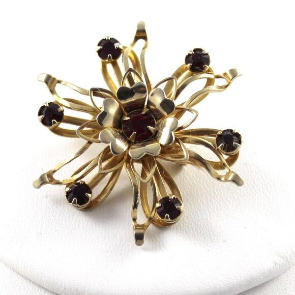 The Unbranded Brand Jewelry - Vintage Gold-Tone Brooch With Dark Red Stones